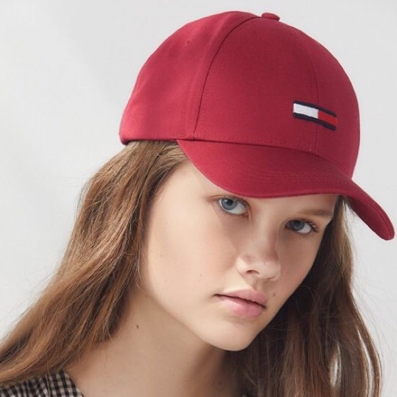 Tommy Hilfiger Accessories - Tommy Hilfiger Embroidered Logo Strapback Hat Cap